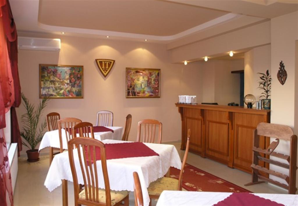 Shipka It Hotel Esterno foto